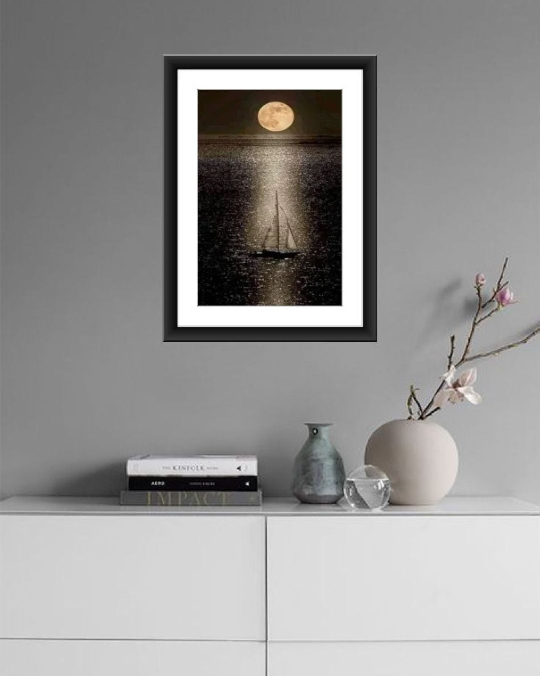 Nature - UNDER THE FULL MOON MIV N025